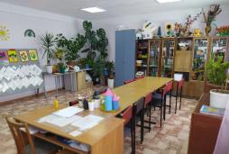 Учебный кабинет №8 - для занятий туристско-краеведческой деятельностью и декоративно-прикладным творчеством